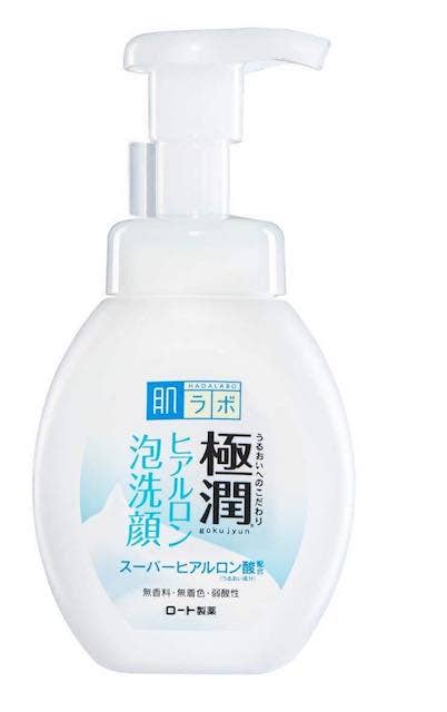 Hada Labo Gokujyun Moisturizing Foaming Wash - phụ nữ Nhật tin dùng trong quy trình skincare cơ bản 