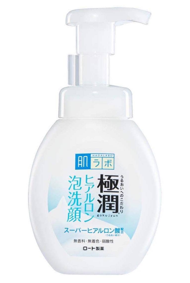 Hada Labo Gokujyun Moisturizing Foaming Wash - phụ nữ Nhật tin dùng trong các bước skincare sáng và tối 